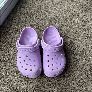 women’s crocs
